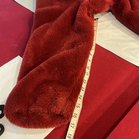 1XL Time & tru RED PLUSH FAUX FUR jacket magnetic snap closure big fluffy collar - Picture 15 of 16